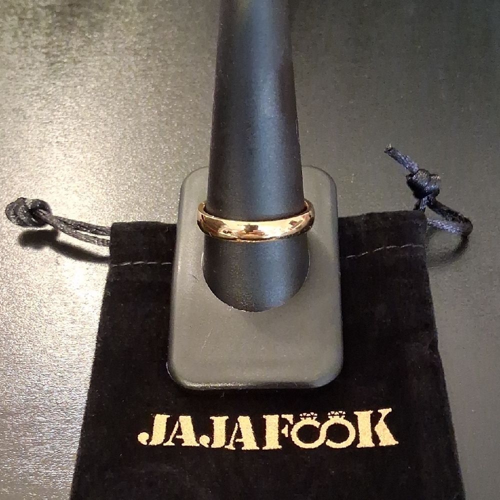 Jajafook Unisex 4mm Stainless Steel Gold‎ Tone Ring Size 11